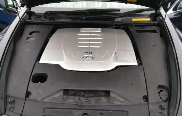 Lexus LS 460 - 600H Engine cover (trim) 