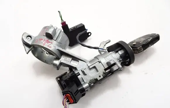 Opel Zafira C Ignition lock 20939745 41170420302