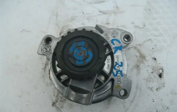 Volkswagen Crafter Water pump 2141533223