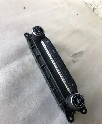 Ford Kuga III Head unit multimedia control Lj6t18k811cb
