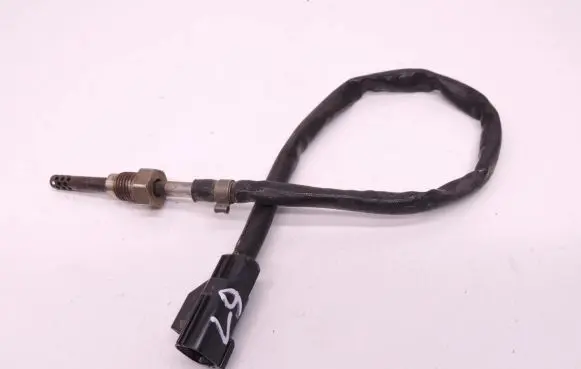 Volvo XC90 Exhaust gas temperature sensor 30751456A D61