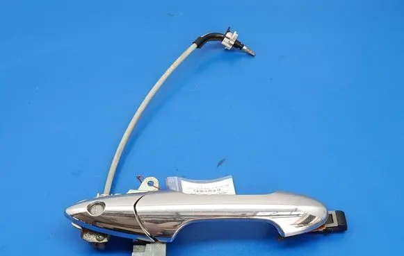 Honda FR-V Front door exterior handle