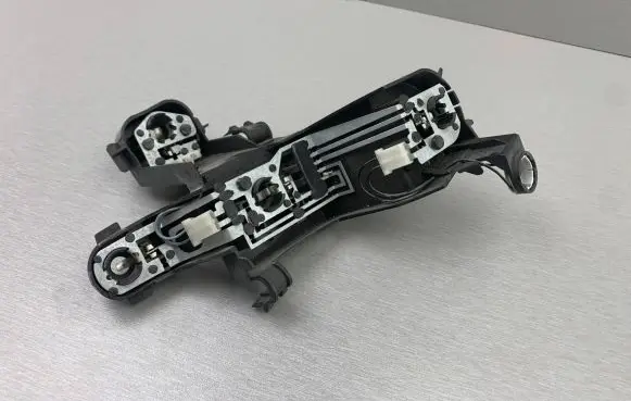 BMW 5 E60 E61 Tail light bulb cover holder 6923305 63216923305 158237