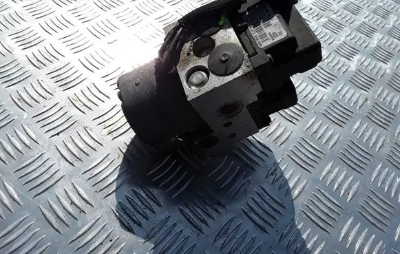 Renault Megane I ABS Pump 0273004395