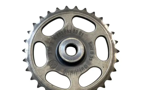 Mercedes-Benz Sprinter W906 Timing chain sprocket A6510520001