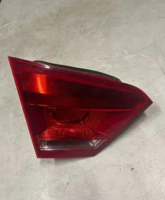 Volkswagen PASSAT B7 Tailgate rear/tail lights 561945093C 07212095649
