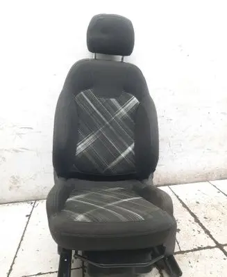 Opel Corsa E Front passenger seat 13426182