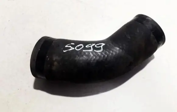 Intercooler hose/pipe