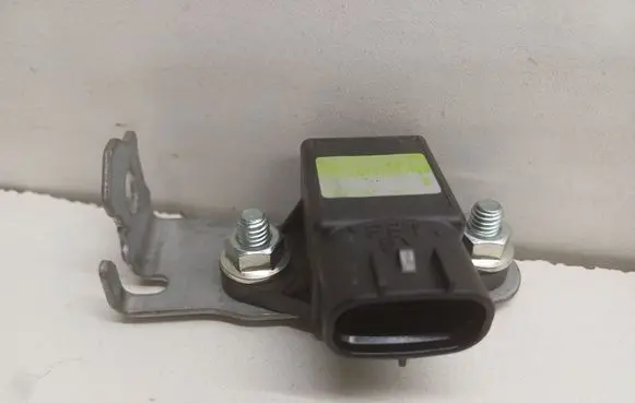 Lexus RX V Acceleration sensor 8919122020