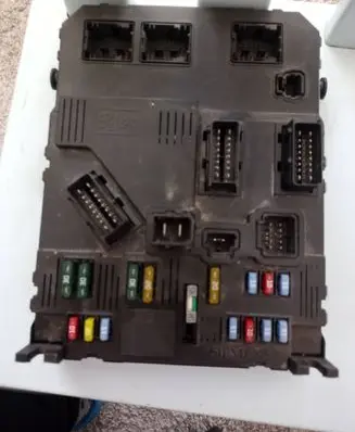 Peugeot 407 Comfort/convenience module 9655708380