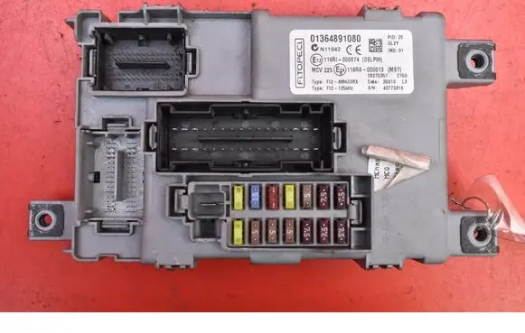 Fuse box set