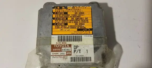 Toyota Avensis Verso Airbag control unit/module 8917044040 2310002450 82312450HR
