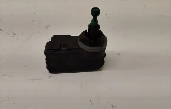 Audi A4 S4 B6 8E 8H Headlight level adjustment motor 1J0941295F