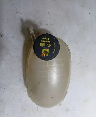 Ford Escape III Coolant expansion tank/reservoir