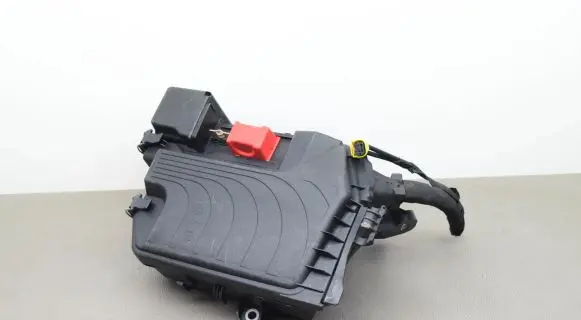 Mercedes-Benz GLA W156 Fuse module A2465403803 A2465400182