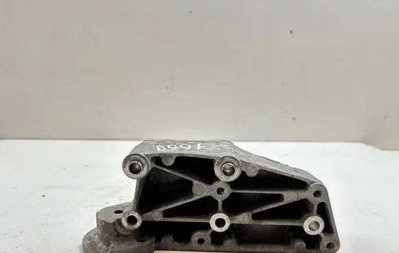 Jaguar XK - XKR Generator/alternator belt tensioner 3W433C631BC