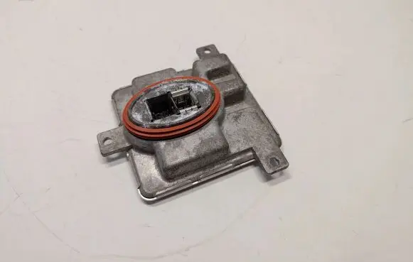 BMW 5 F10 F11 Xenon control unit/module 7318327 63117318327