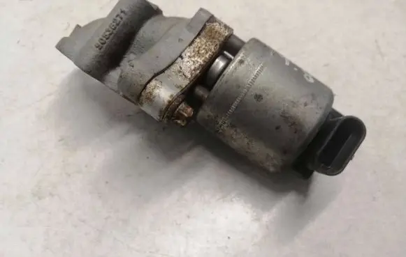Opel Vectra C EGR valve 90536271