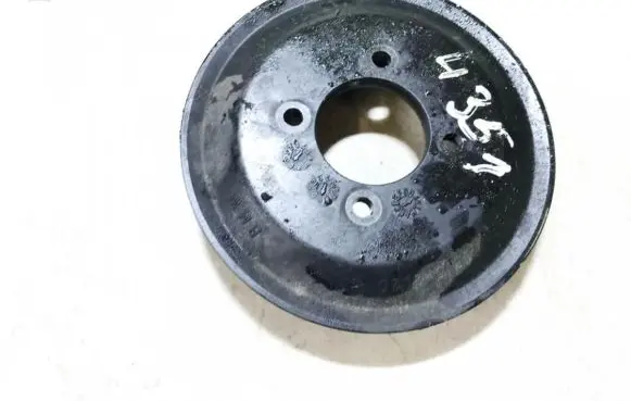 BMW X5 E53 Water pump pulley 11517504077 1151-7504077
