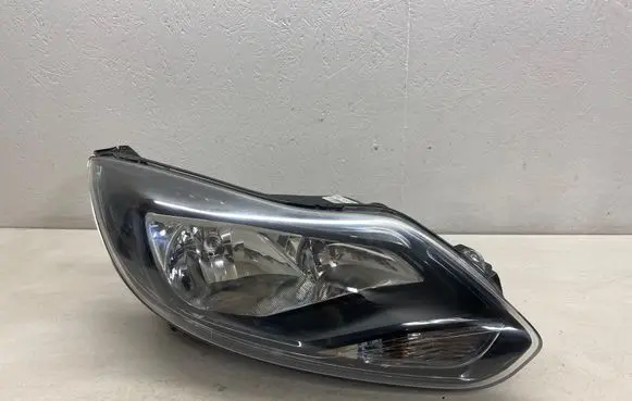 Ford Focus Headlight/headlamp BM5113W029CK 14819