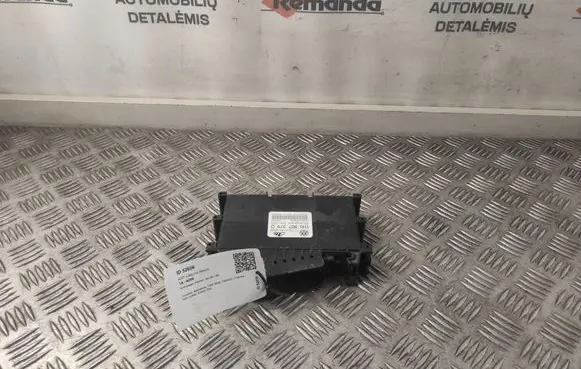 Volkswagen PASSAT B4 ABS control unit/module 1H0907379D