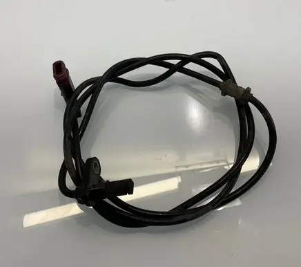 Mercedes-Benz CLS C219 ABS rear brake sensor A2115402417 2115402417