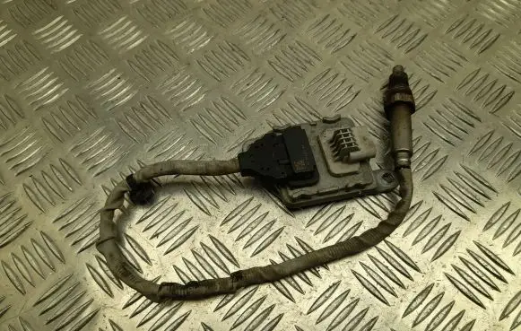 Opel Vivaro Lambda probe sensor 9821121180
