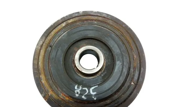 Dacia Duster II Crankshaft pulley 123037616R