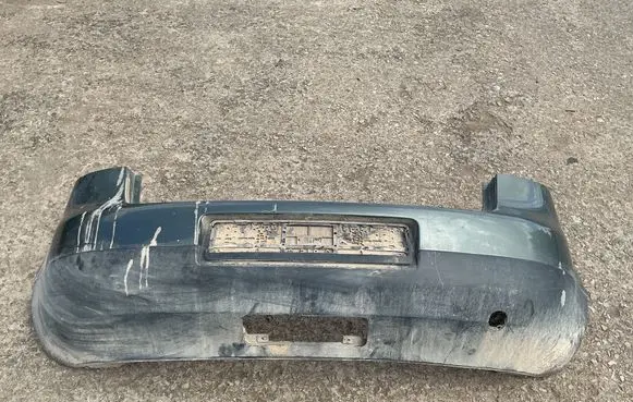 Volkswagen Golf V Rear bumper