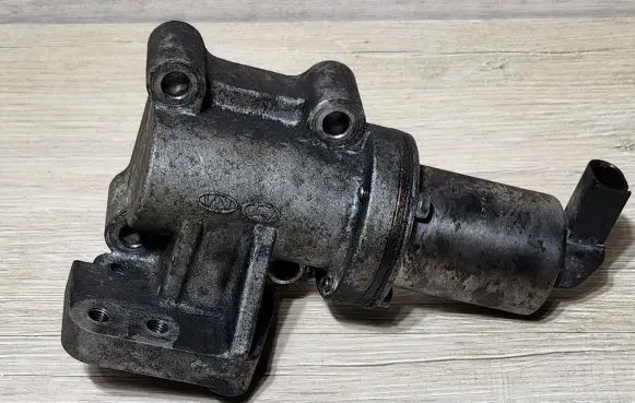 Hyundai H-1, Starex, Satellite EGR valve 284104A470