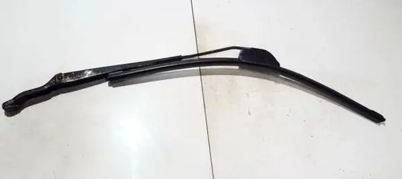 Peugeot 406 Front wiper blade arm