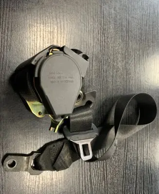 BMW 3 E46 Front seatbelt 566244601