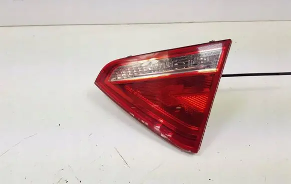 Audi A5 8T 8F Rear light trim 8T0945094
