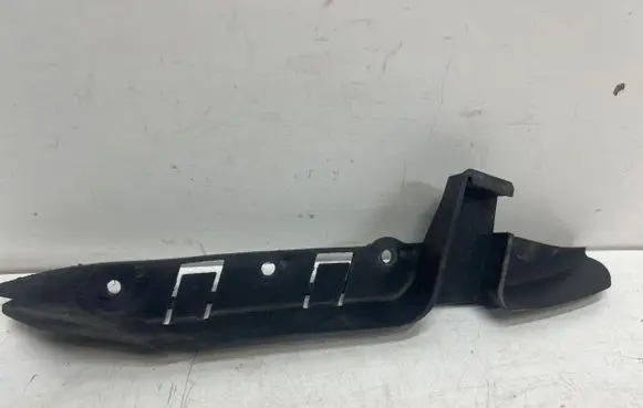 BMW 5 E60 E61 Front bumper mounting bracket 11460915 7033705