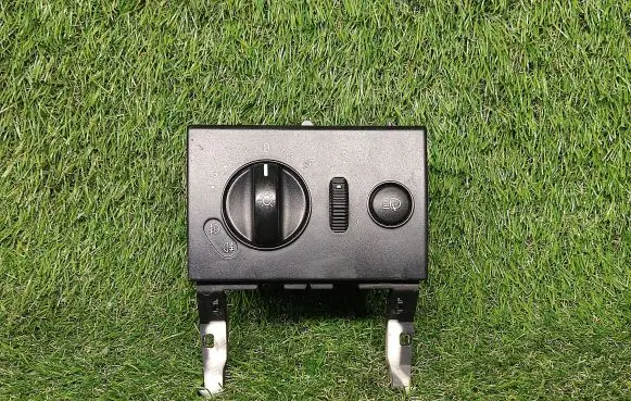 Mercedes-Benz Vito Viano W639 Light switch A6395450804