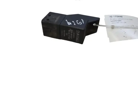 Volvo V40 Glow plug pre-heat relay 9666671780 51299049