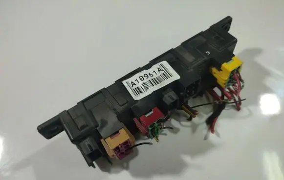 Audi A4 S4 B5 8D Fuse box set