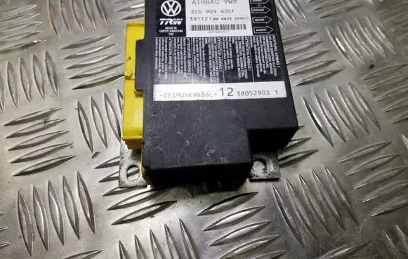 Volkswagen PASSAT B6 Airbag control unit/module 3C0909605F