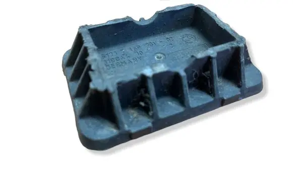 BMW 1 F20 F21 Jacking socket point 7169981