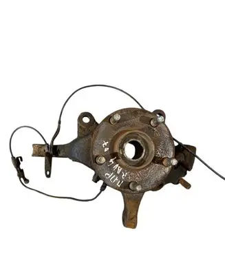 Toyota RAV 4 (XA30) Front wheel hub spindle knuckle