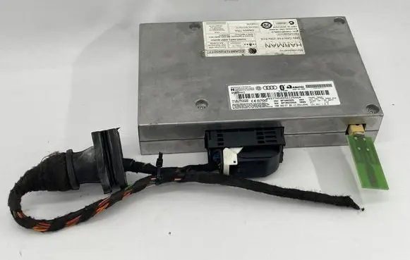 Audi TT TTS Mk2 Bluetooth control unit module 8P1862335 0988003398