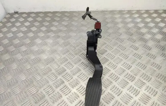 Jeep Compass Accelerator throttle pedal 51942423 66177A