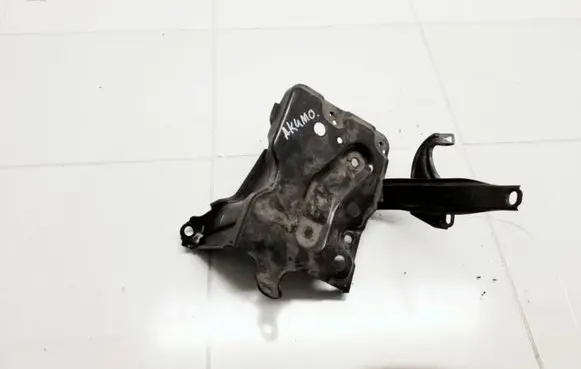 Toyota Yaris Battery tray 