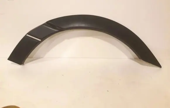 Volkswagen PASSAT B3 Front arch trim 333853087