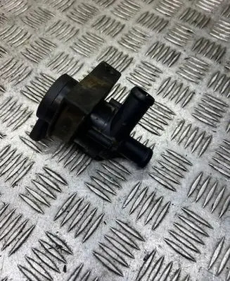Volkswagen Golf VI Coolant heater control valve PPSGFM65