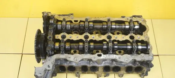 Opel Insignia B Engine head 55500308 B16DTE