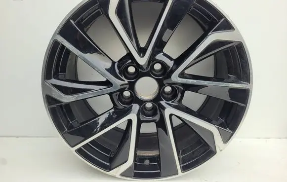 Toyota RAV 4 (XA50) R18 alloy rim