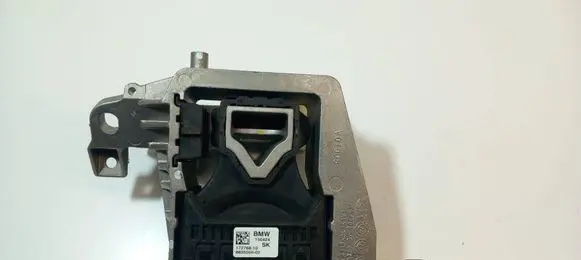 BMW X1 F48 F49 Engine mount bracket 8835566 150424 17276810