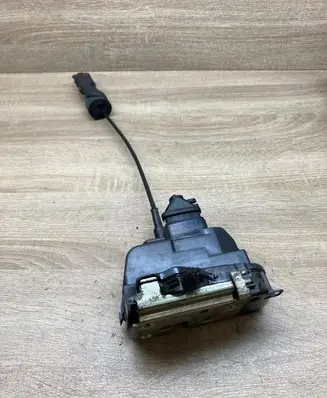 Renault Scenic I Rear door lock 012897 D0B287