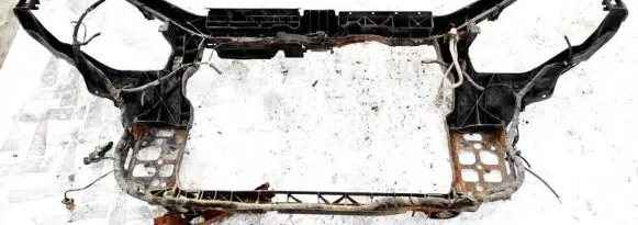 Hyundai Santa Fe Radiator support slam panel